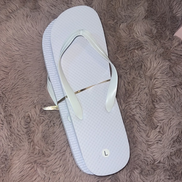 White plain flip flops sandals Dancing shoes take off heels to dance size 9-10 L - Picture 3 of 10